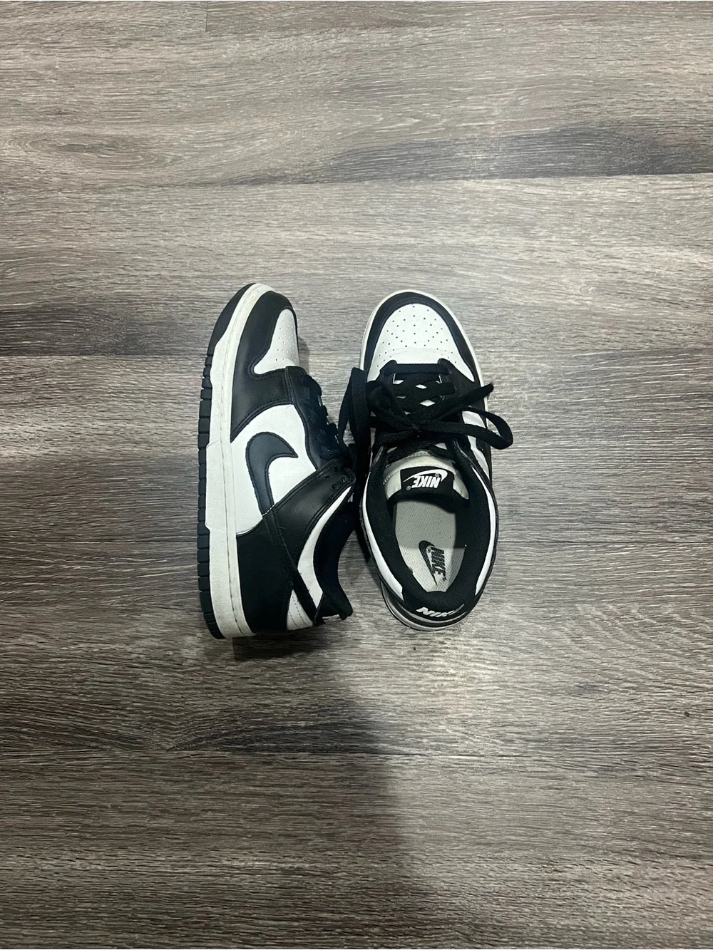 Nike Dunk Panda Low
